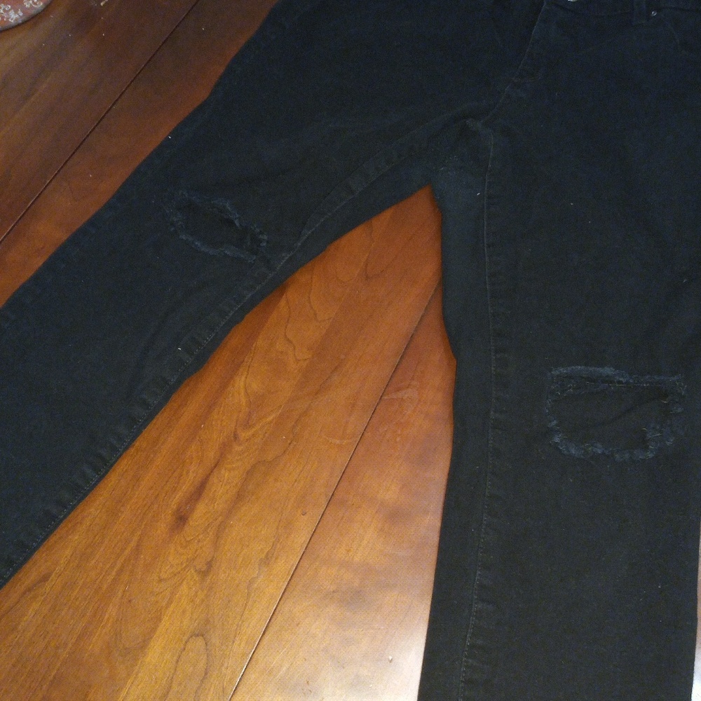 Black Ripped Jeans - Picture 2 of 4
